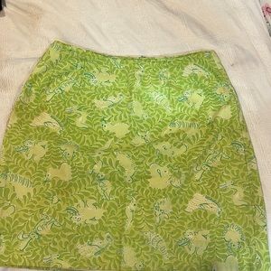 Lilly Pulitzer light green size 4 skirt zoo pattern